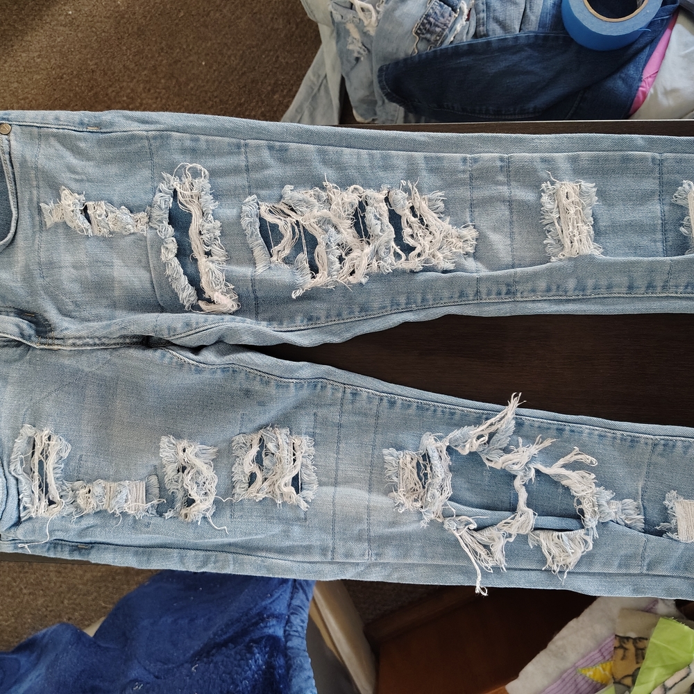 Distressed Light Blue Women's Jeans